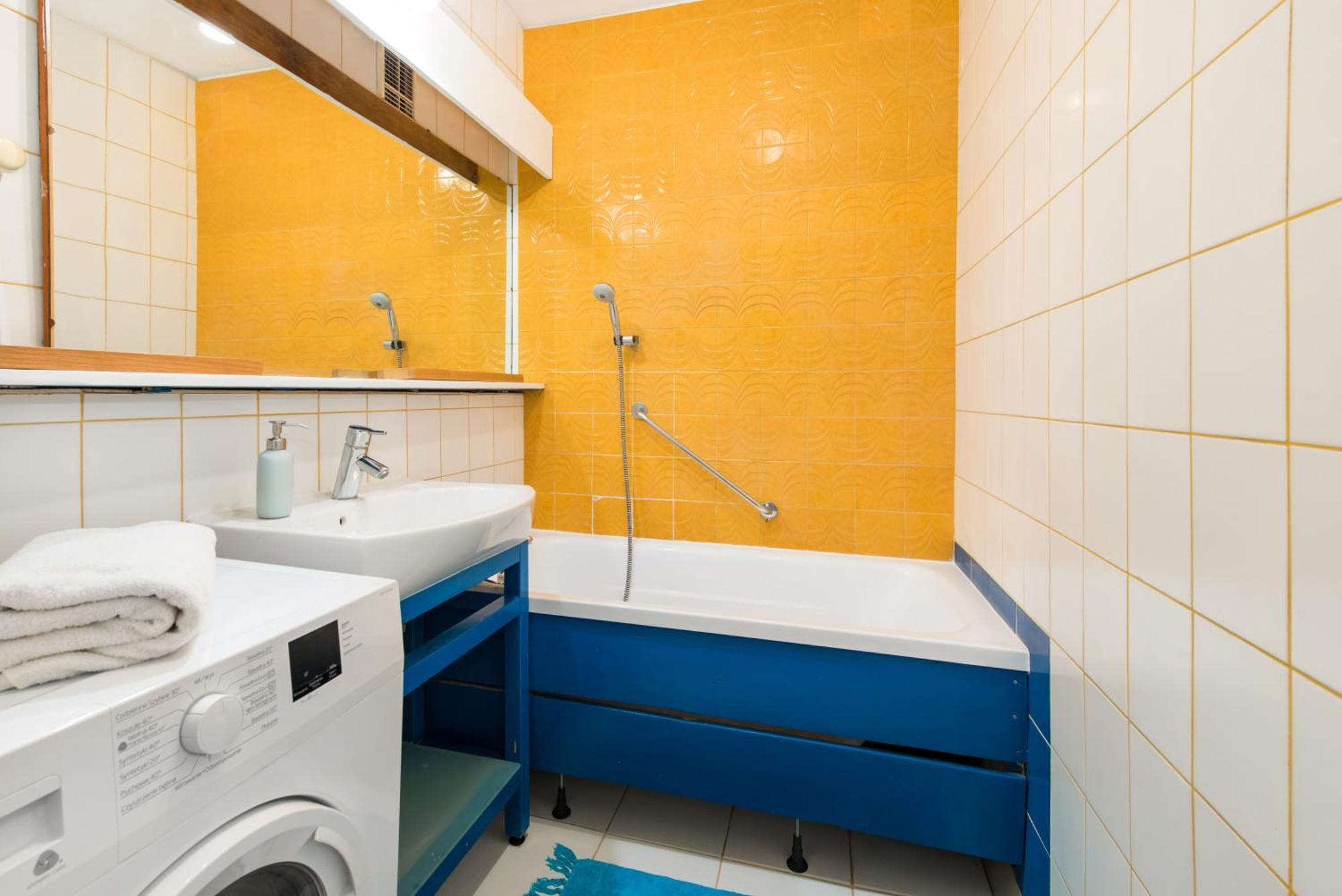 Room, Inflancka 19 وارسو المظهر الخارجي الصورة